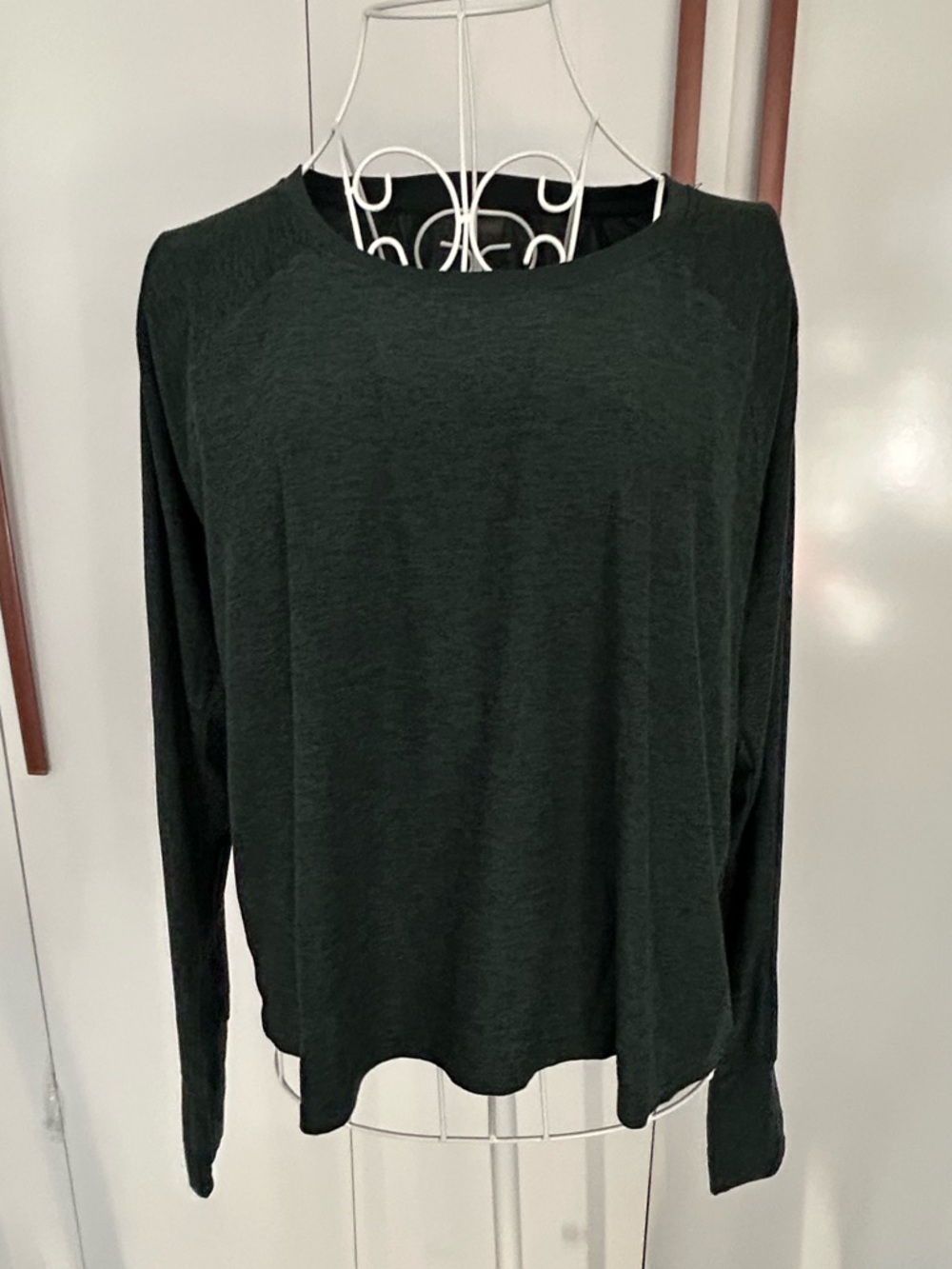Beyond Yoga Featherweight Morning Light Pullover Pine Green / M